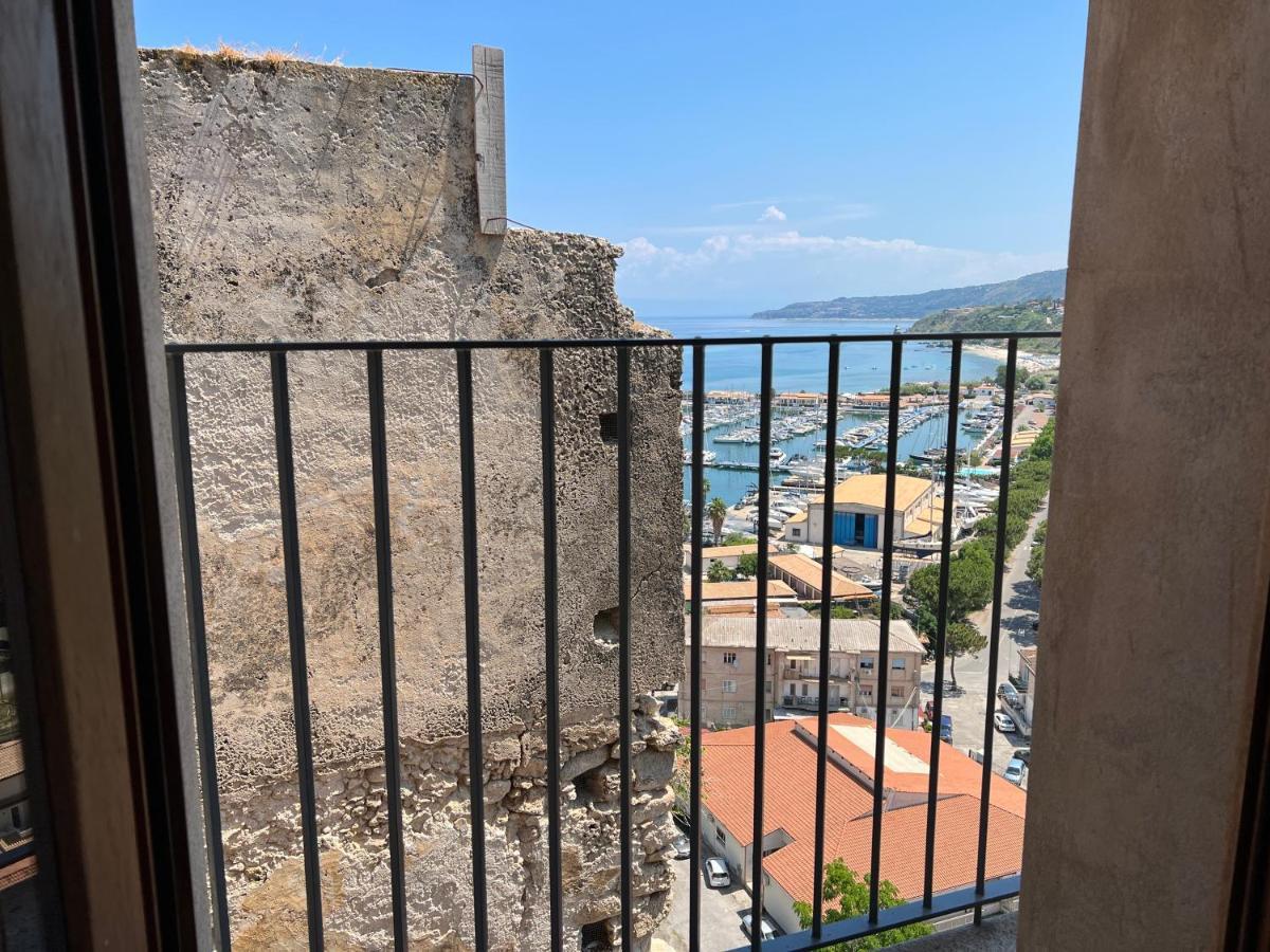 La Rupe Apartments Tropea Exteriér fotografie